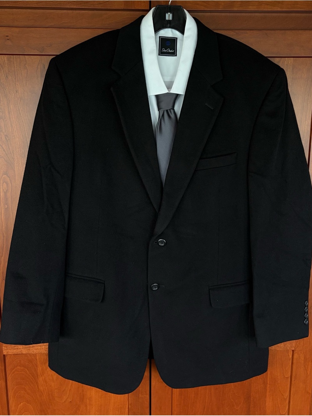 Jos A Banks Men's 100% Cashmere Sport Coat Blazer Size 43R Black 2 Button